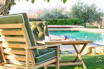 05 nojatuoli - Tiikki - Fri Form