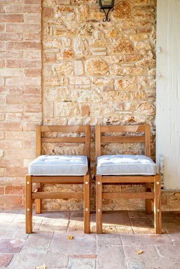 06 tuoli - Tiikki - Fri Form