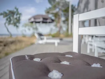 06 tuoli - Valkoinen - Fri Form