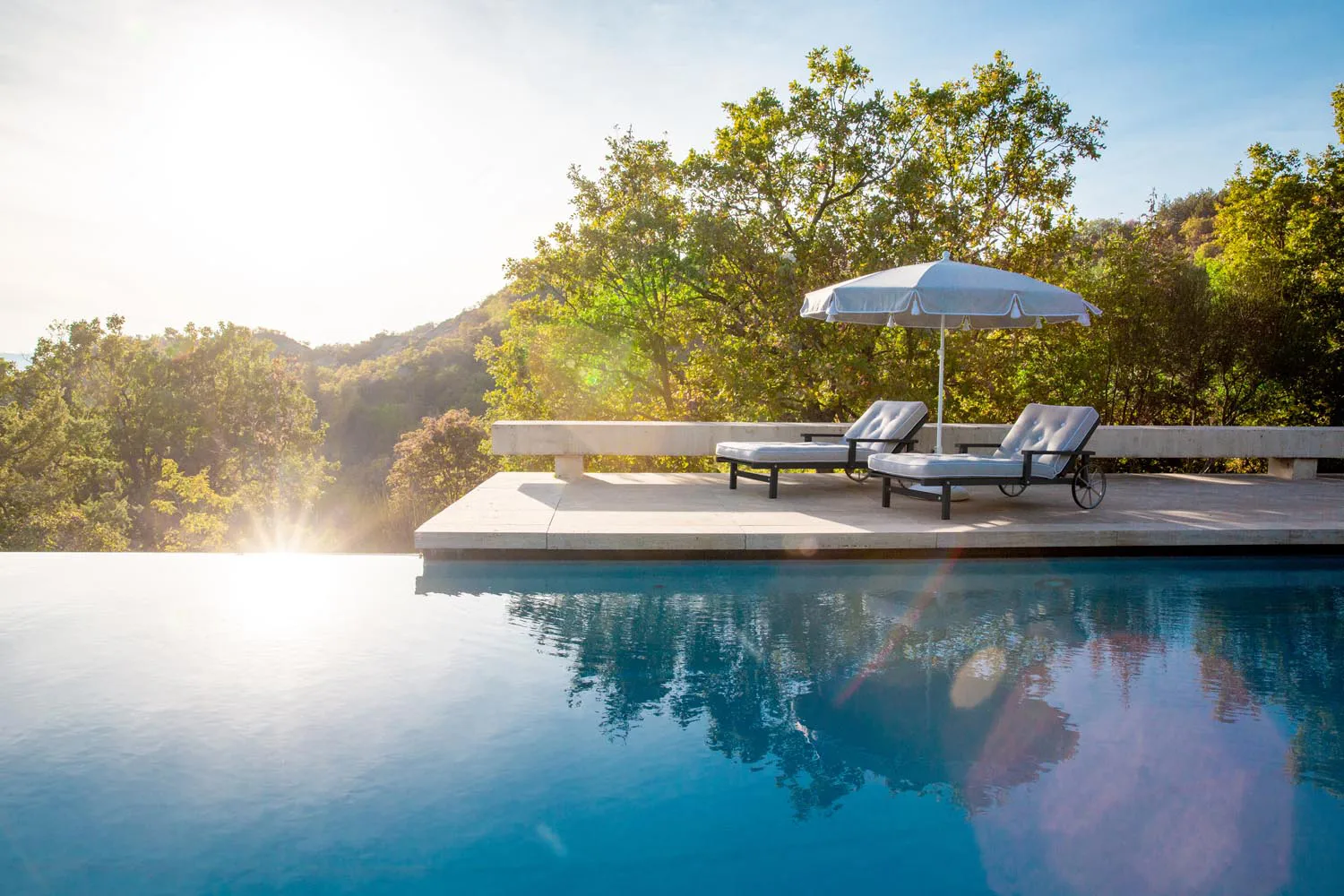 31 makuuvaunu, Musta, 79×174 cm Fri Form