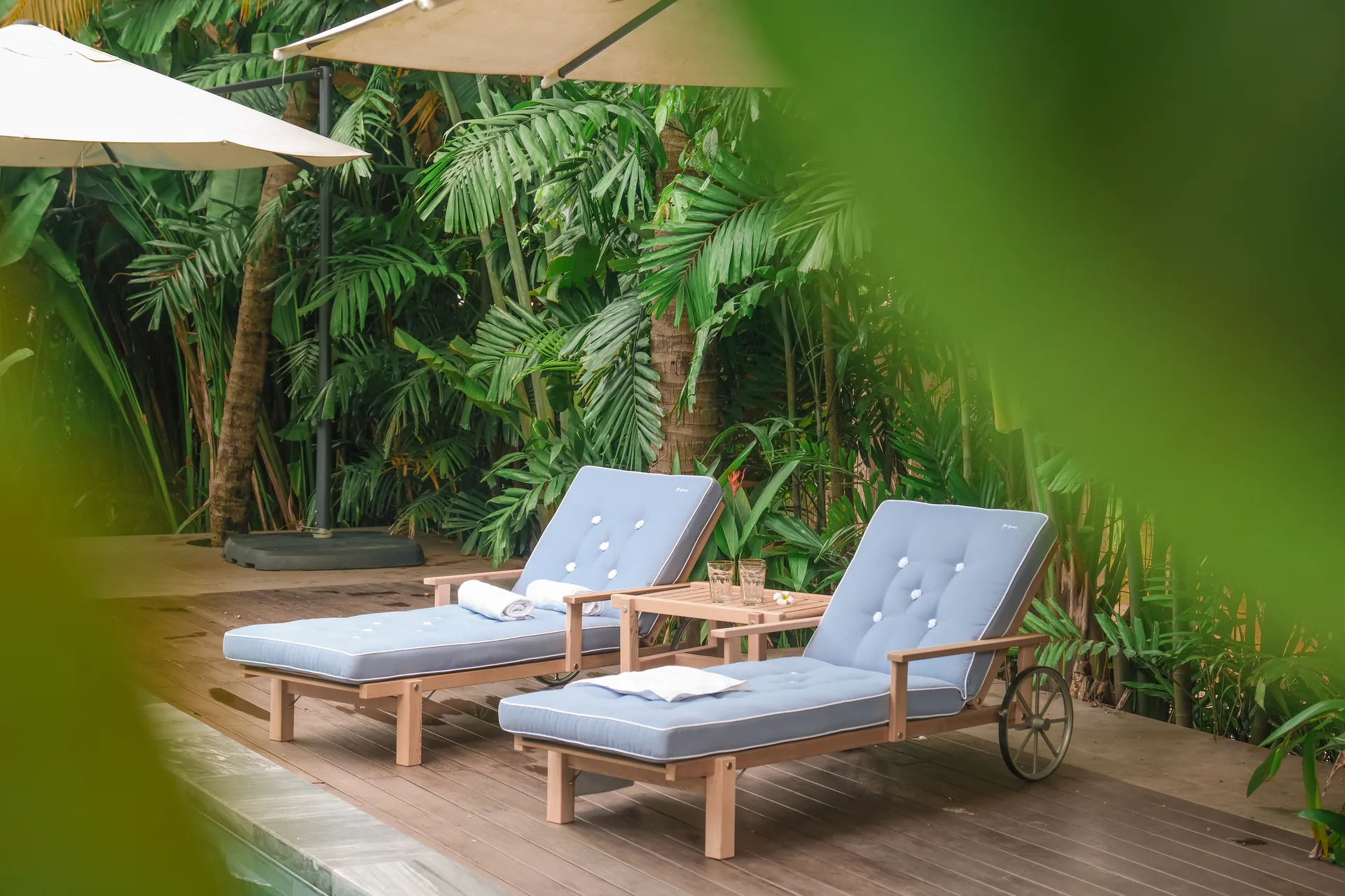 49 tarjoiluvaunu, Redwood, 48x45 cm Fri Form