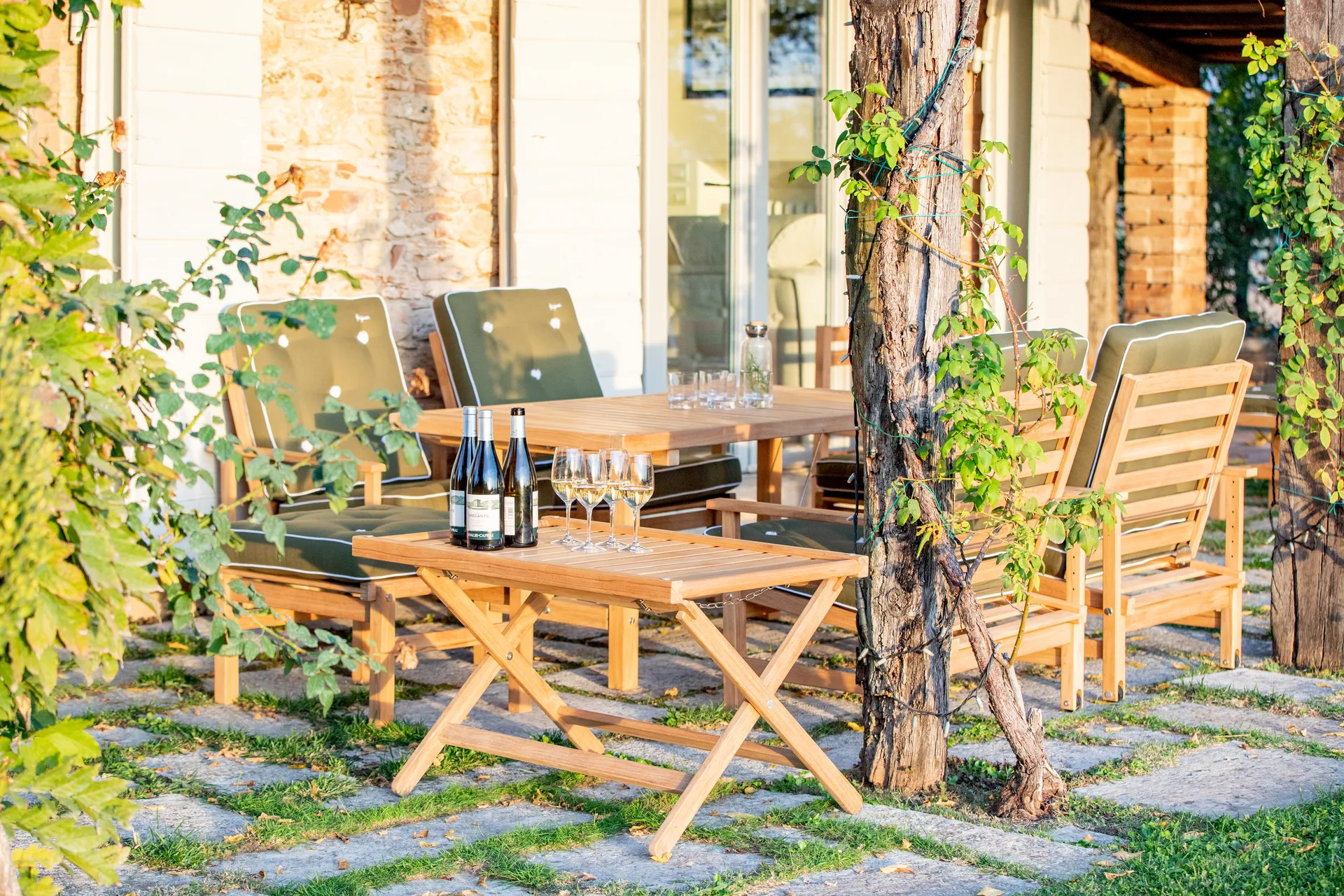 60 tiilitiipöytä, Teak, 59x94 cm Fri Form