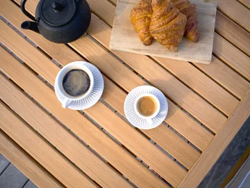 65 pöytä - Teak, 128×120×68 cm - Fri Form