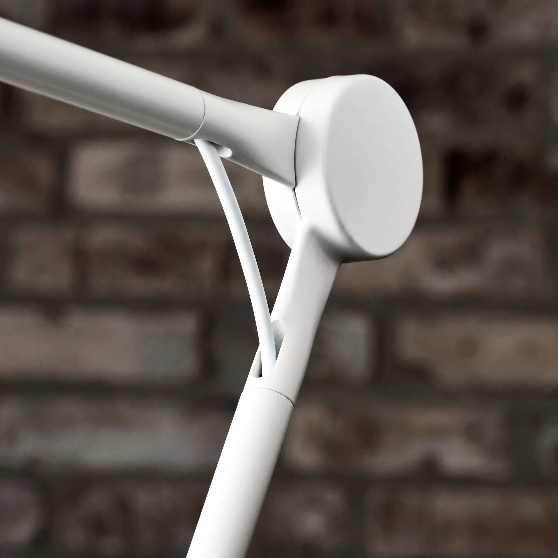 AQ01 pöytävalaisin, Valkoinen Fritz Hansen