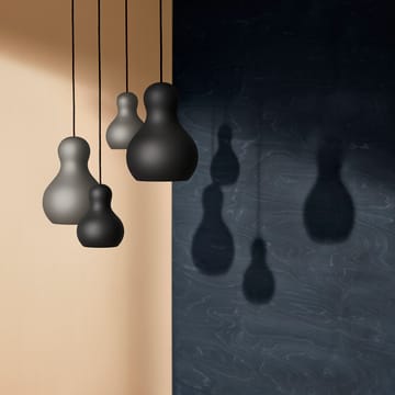 Calabash P1 -riippuvalaisin, matta - Black meteor - Fritz Hansen