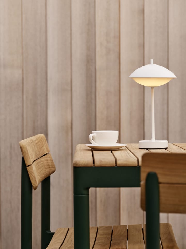 Clam kannettava pöytävalaisin 31 cm, White Fritz Hansen