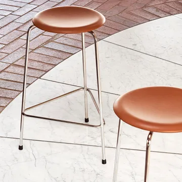 High Dot -jakkara, nahka - Wild leather walnut - Fritz Hansen