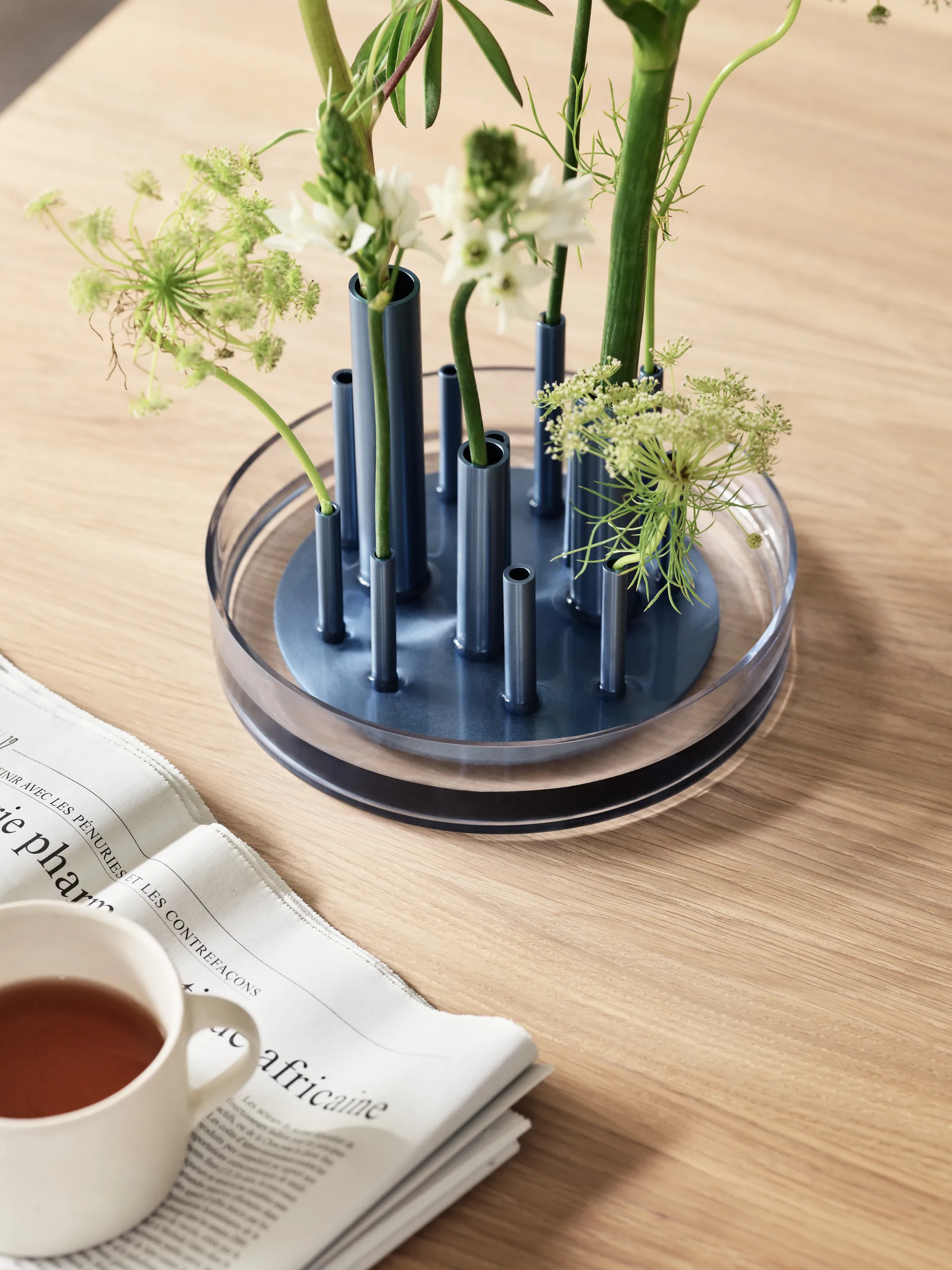 Ikeru low maljakko, Dusk blue Fritz Hansen