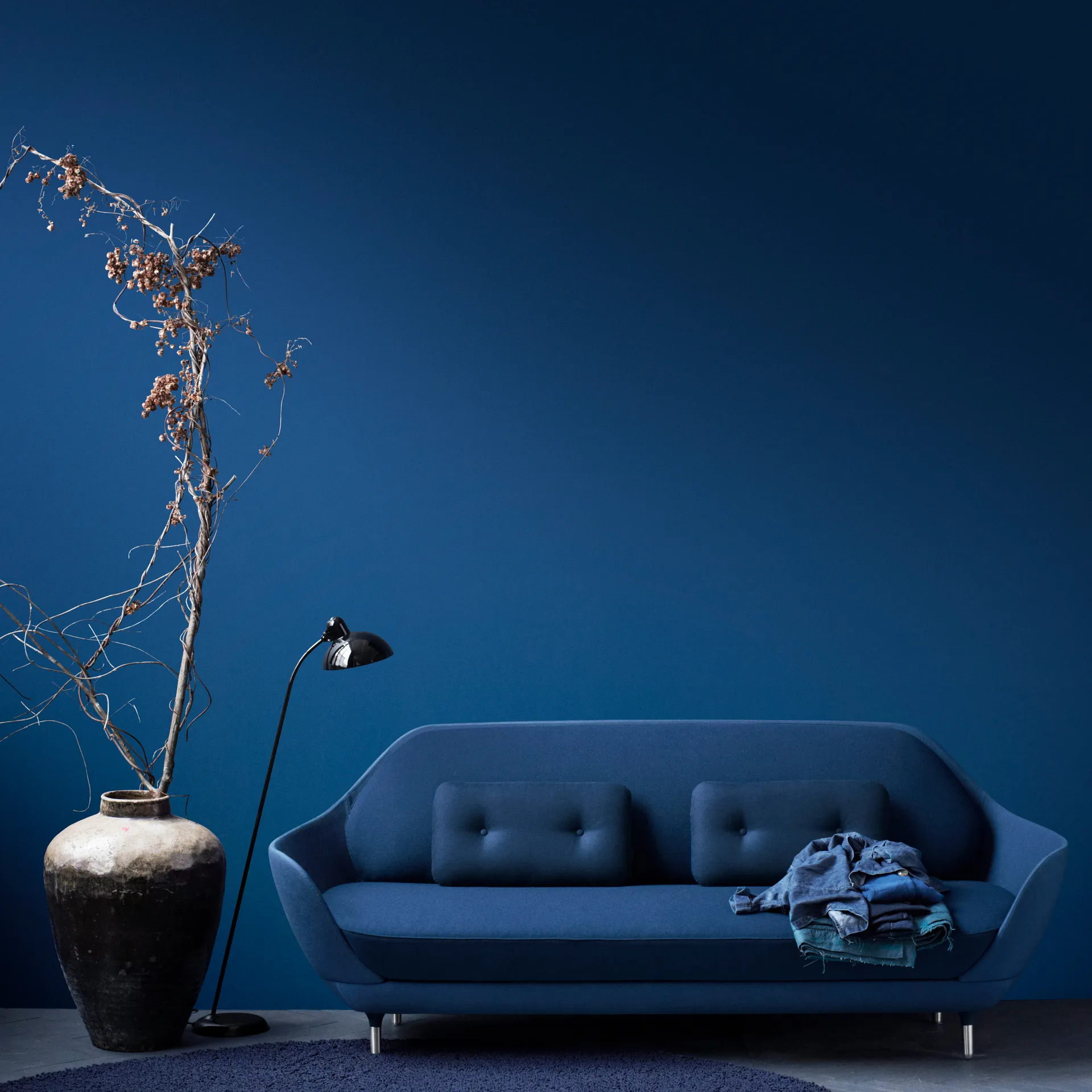 Kaiser Idell 6556-F lattiavalaisin, Black Fritz Hansen