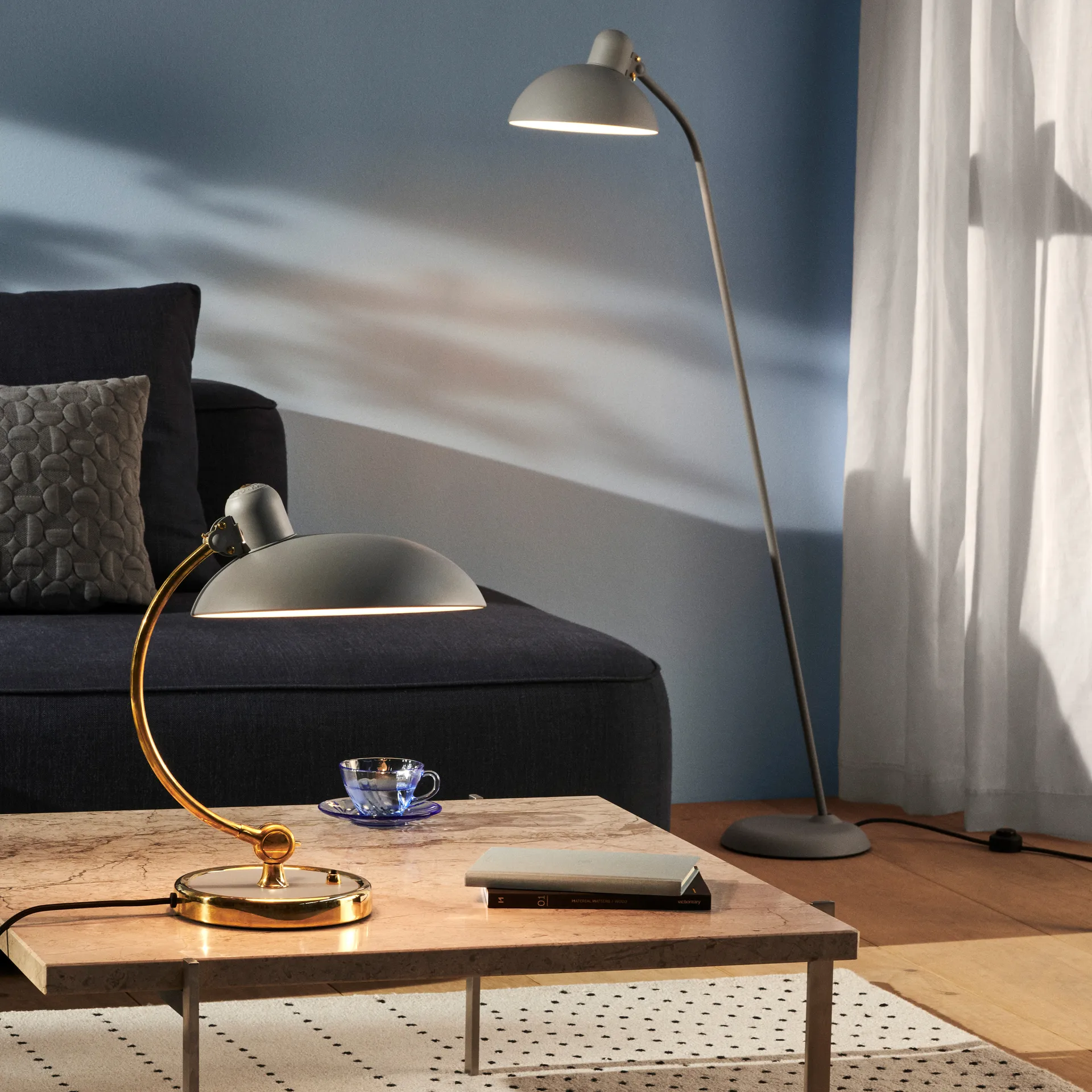 Kaiser Idell 6556-F lattiavalaisin, Easy grey Fritz Hansen