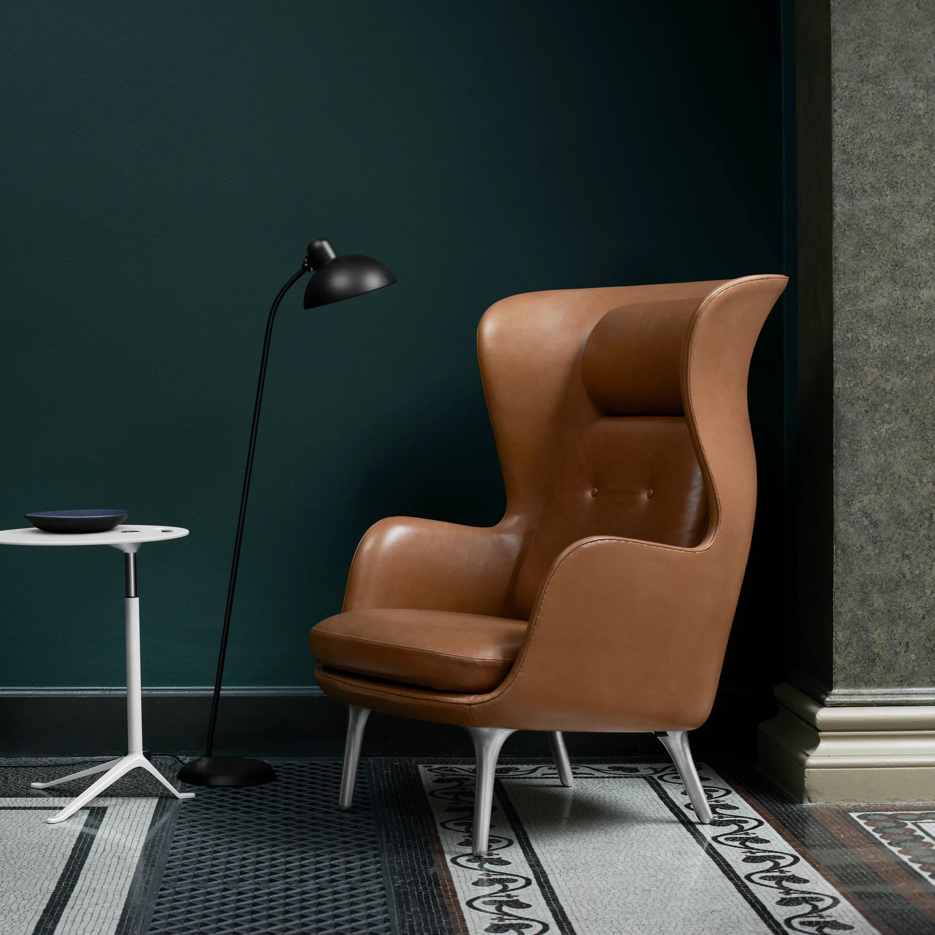Kaiser Idell 6556-F lattiavalaisin, Matt black Fritz Hansen