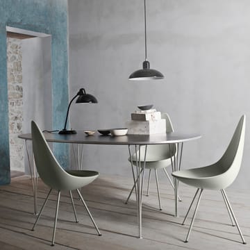Kaiser Idell 6556-T -pöytävalaisin - Black - Fritz Hansen