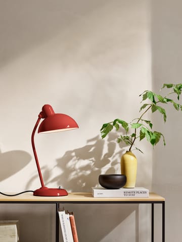 Kaiser Idell 6556-T -pöytävalaisin - Venetian red - Fritz Hansen