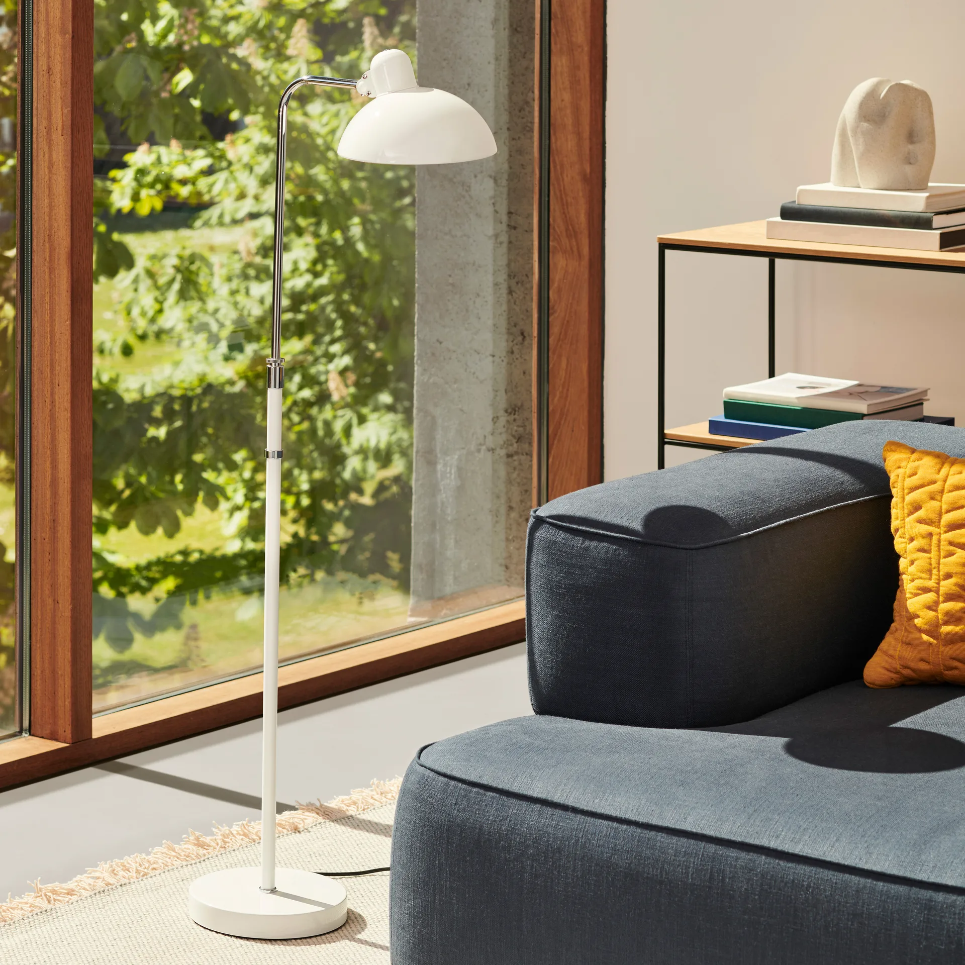 Kaiser Idell 6580-F Luxus -lattiavalaisin, White Fritz Hansen