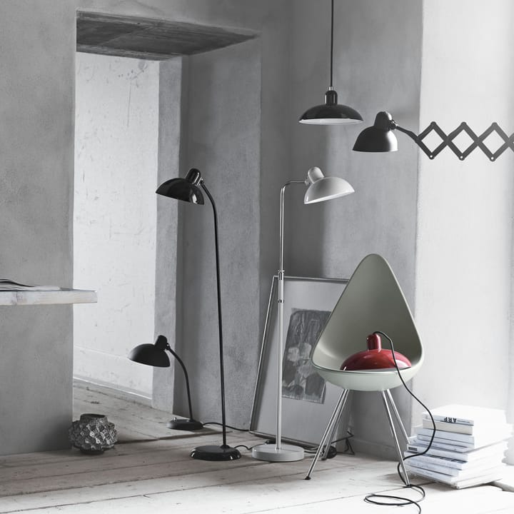 Kaiser Idell 6631-P riippuvalaisin, Black Fritz Hansen