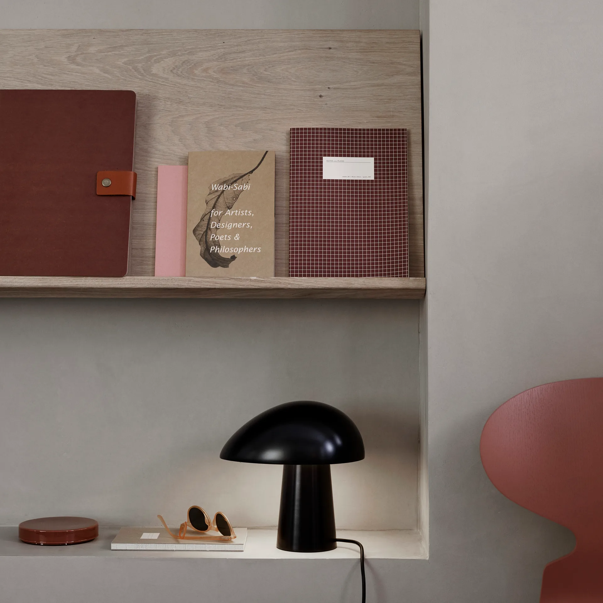 Night Owl -pöytävalaisin, Midnight blue Fritz Hansen