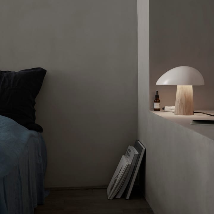 Night Owl -pöytävalaisin, tuhka, Smokey white Fritz Hansen