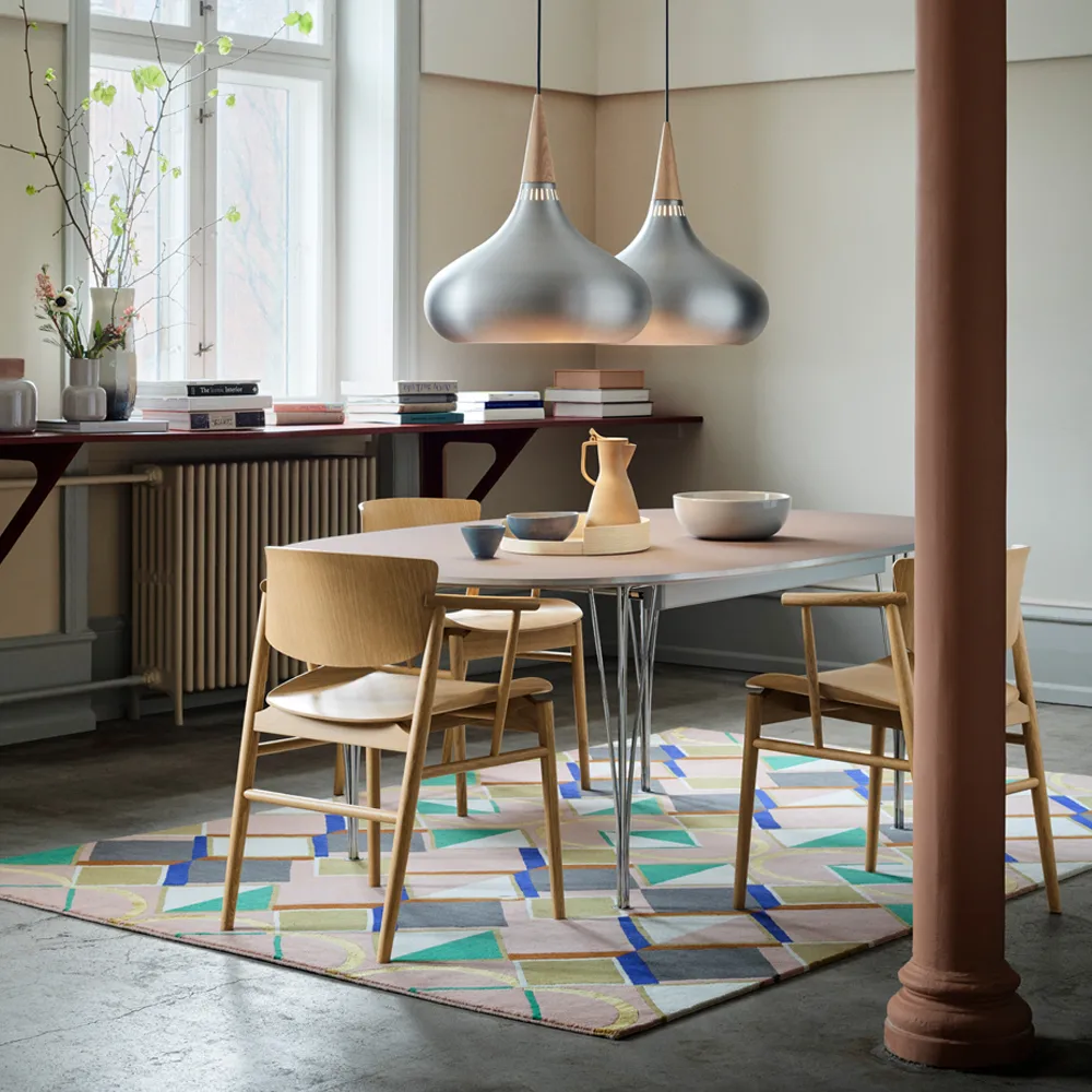 Orient P3 -riippuvalaisin, Kirkkaaksi lakattu alumiini Fritz Hansen