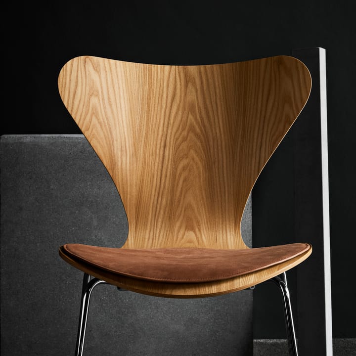 Series 7 Tuolin istuintyyny, nahka, Ruskea Fritz Hansen