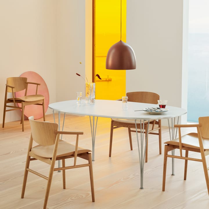 Suspence P1.5 -riippuvalaisin, Powder burgundy Fritz Hansen