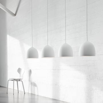Suspence P2 -riippuvalaisin - Valkoinen - Fritz Hansen