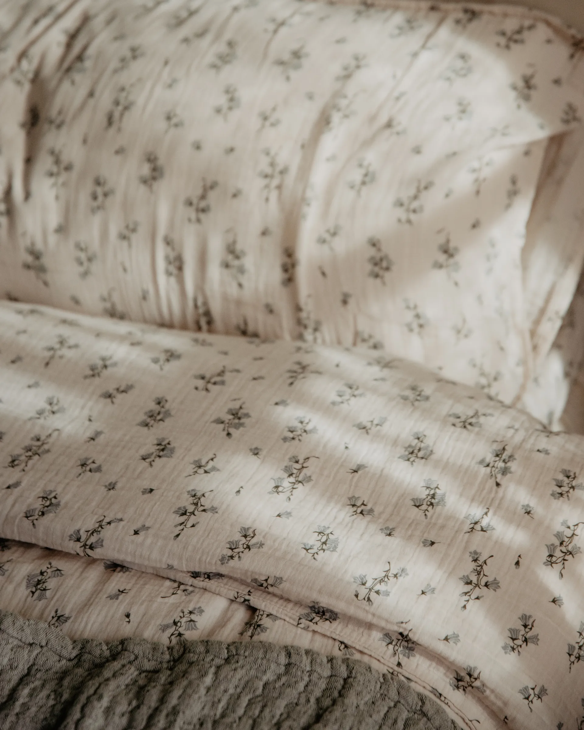 Bluebell Muslin pussilakana double, 240x220 cm Garbo&Friends