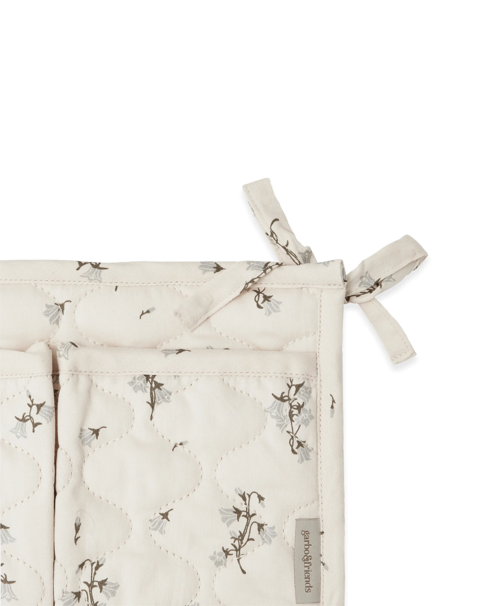 Bluebell satiini tikattu sängyn tasku, 18x43 cm Garbo&Friends