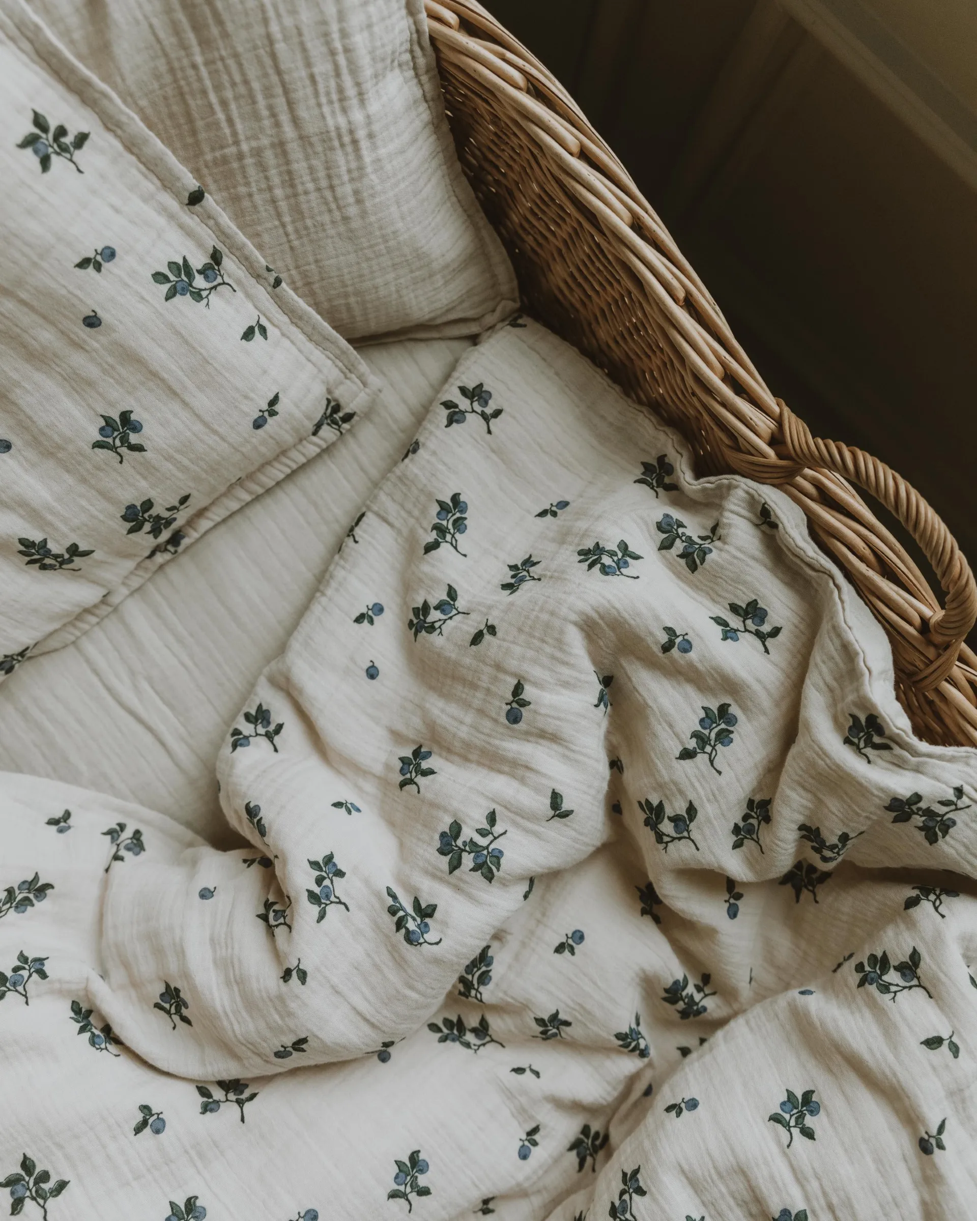 Blueberry Muslin pussilakanasetti baby, 70x100 cm/40x45 cm Garbo&Friends