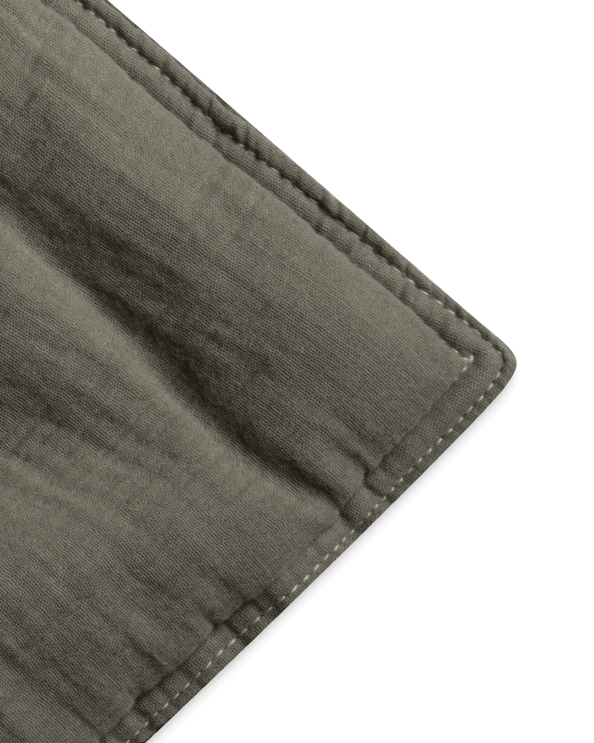 Geranium Muslin pehmustettu huopa, 100x140 cm Garbo&Friends