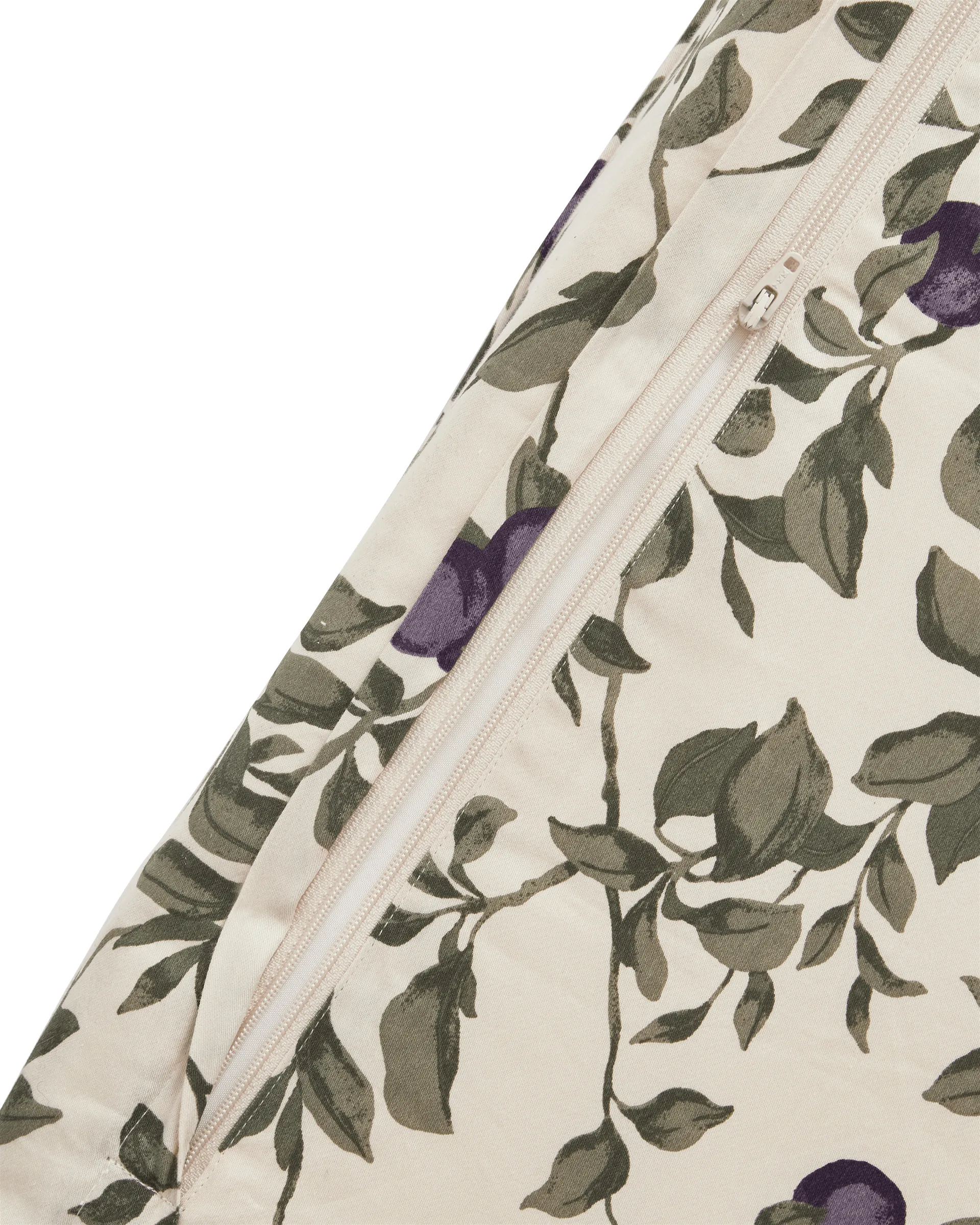 Luumu satiini hoitoalusta, 50x65x9 cm Garbo&Friends