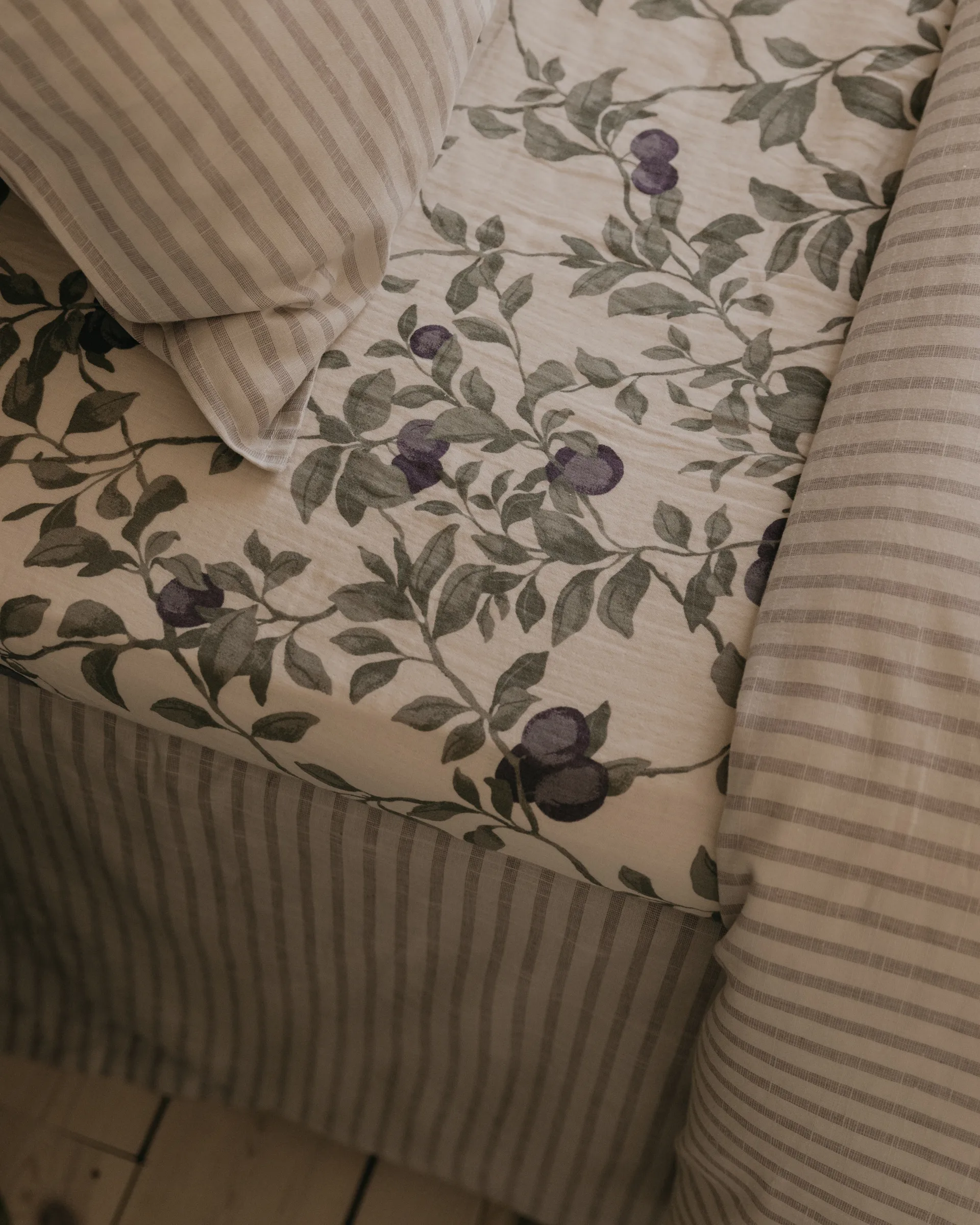 Plum Muslin muotoonommeltu lakana, 70x140x20 cm Garbo&Friends