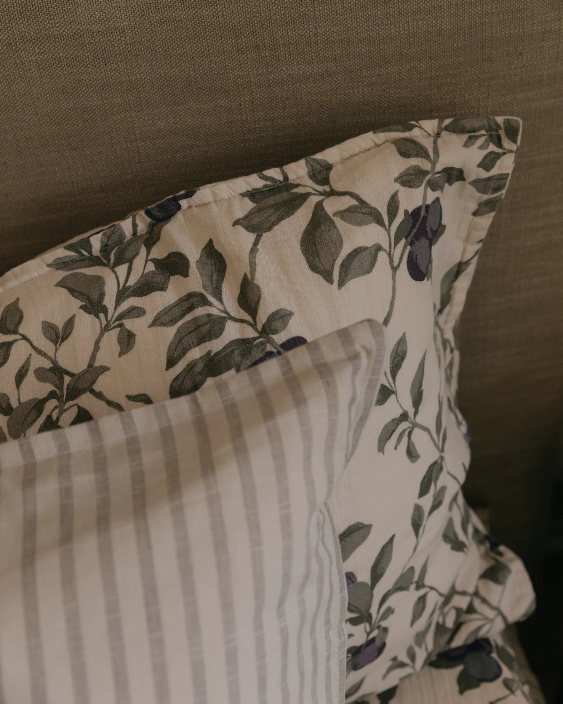 Plum Muslin tyynyliina, 50x60 cm Garbo&Friends