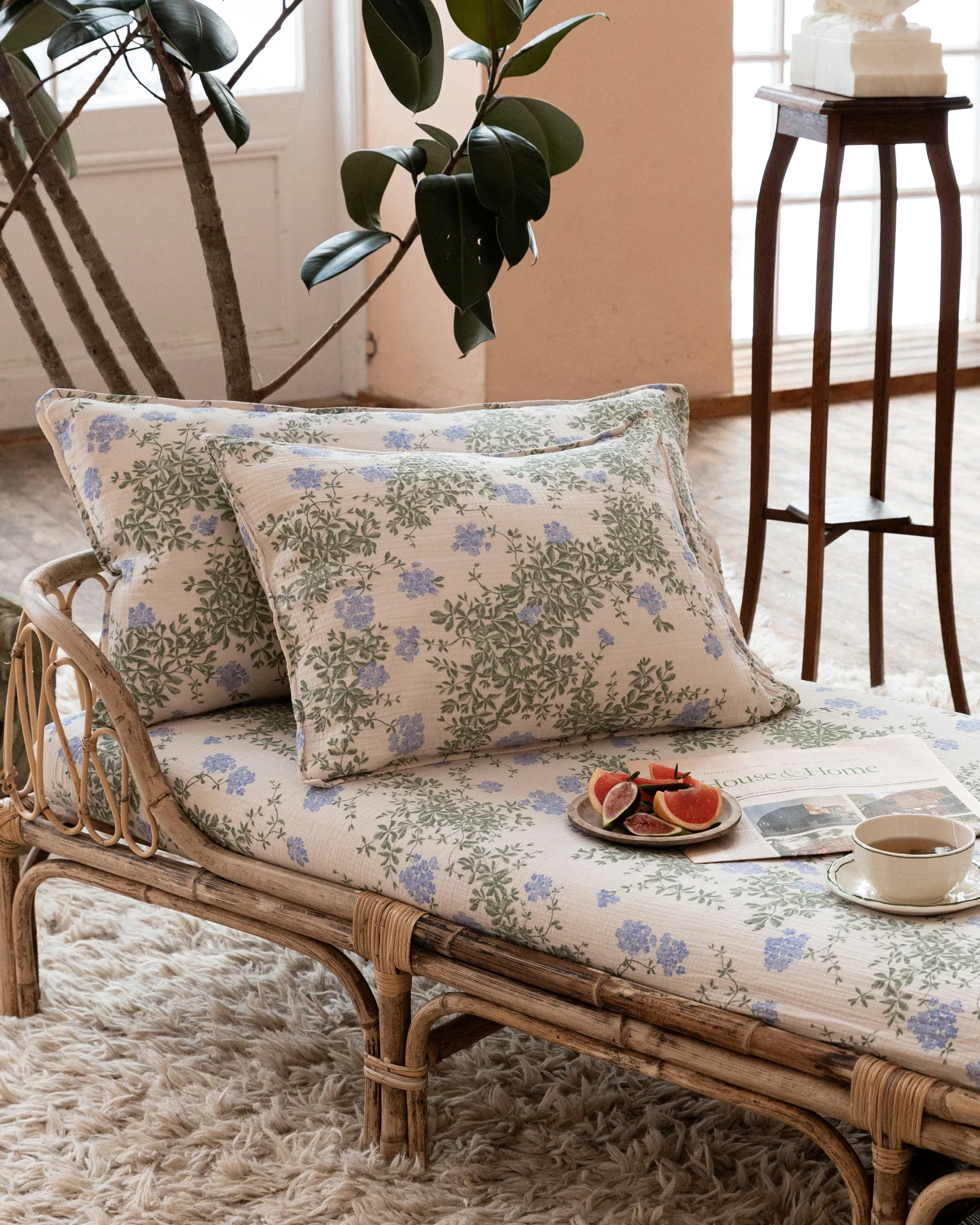 Plumbago Muslin tyynyliina, 50x75cm Garbo&Friends