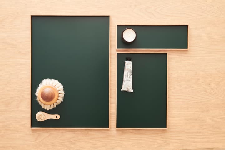 Frame tarjotin large 35,5x50,6 cm - Tammi-vihreä - Gejst