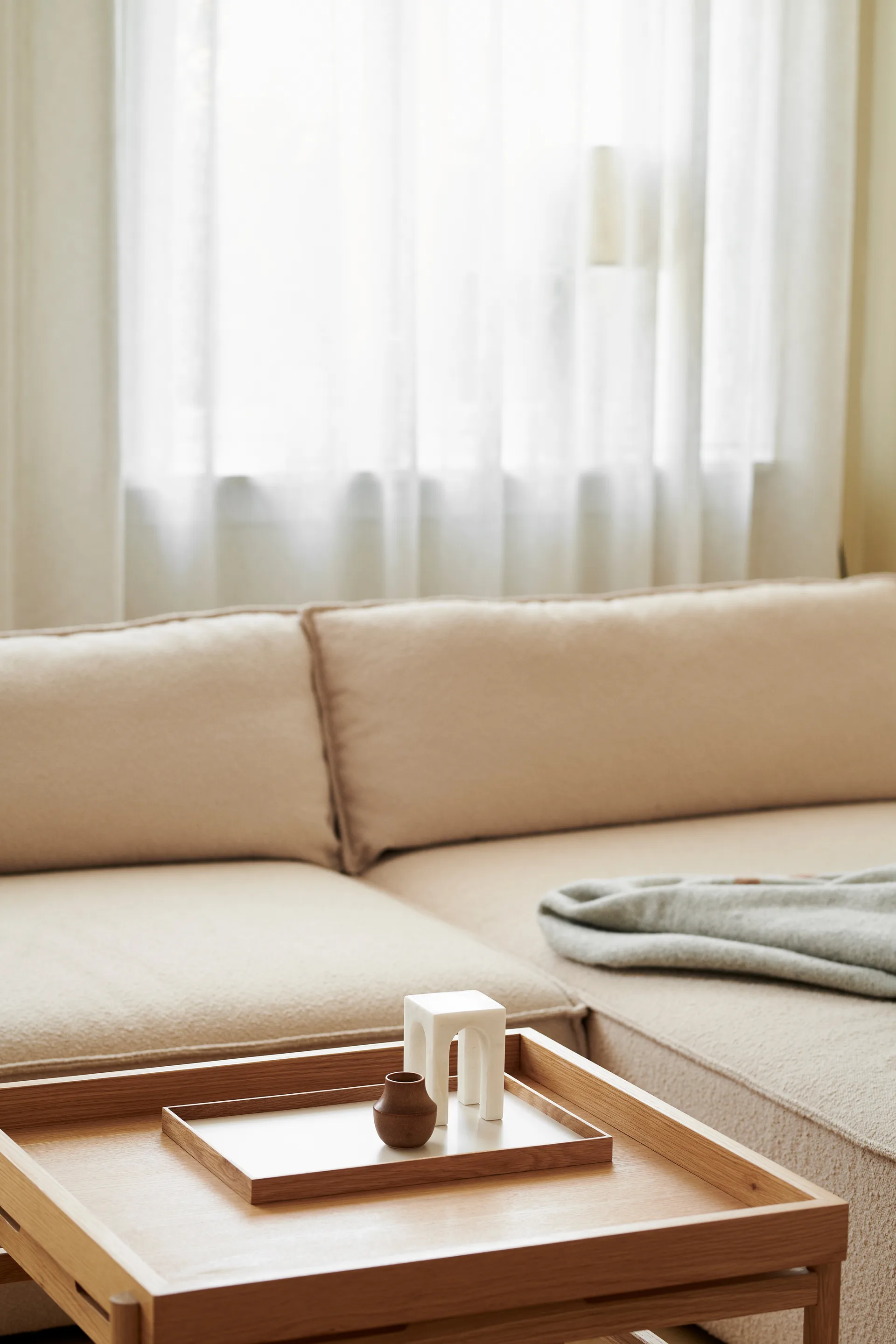 Frame tarjotin medium 23x34 cm, Tammi-beige Gejst