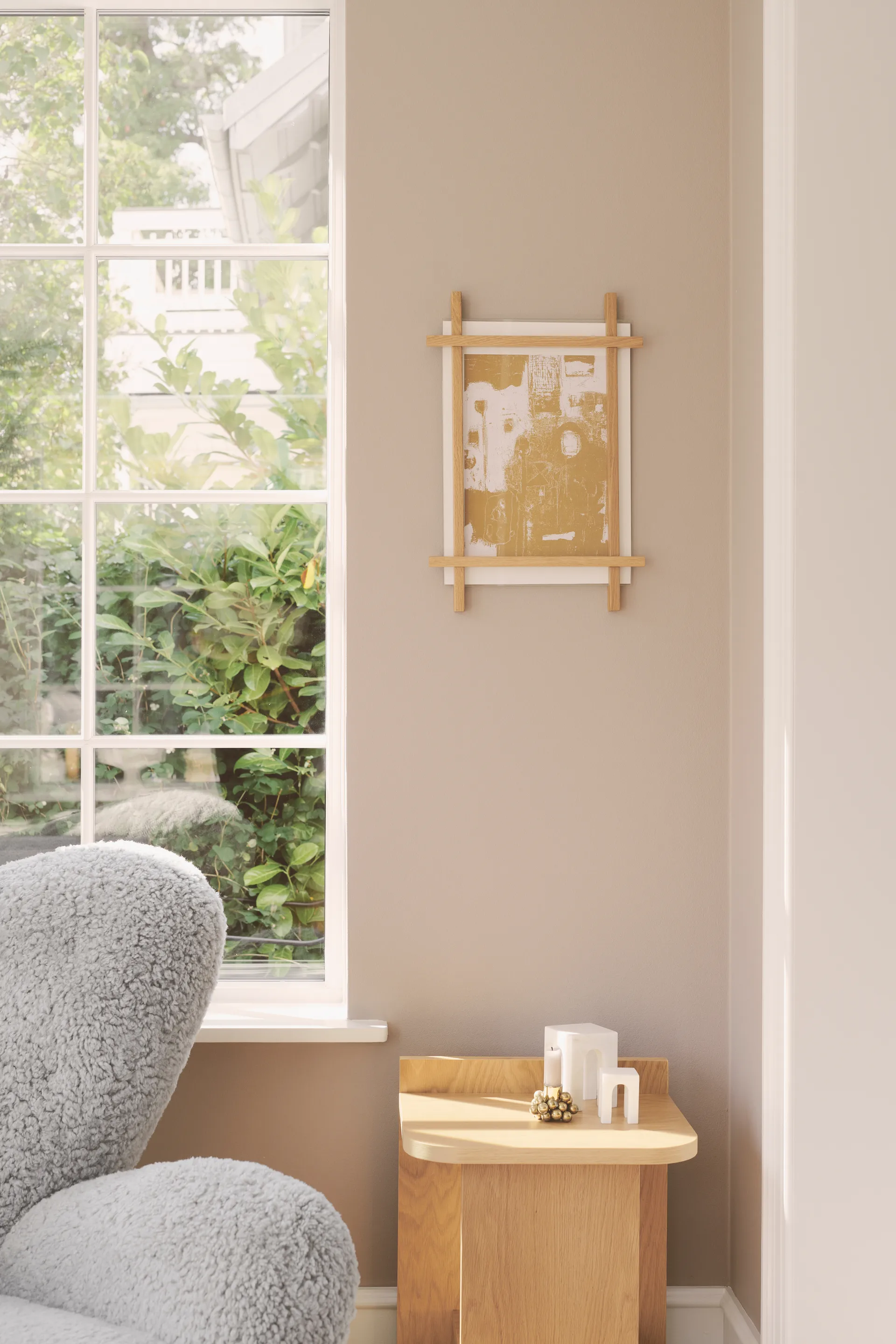 Ismo sivupöytä, Tammi Gejst