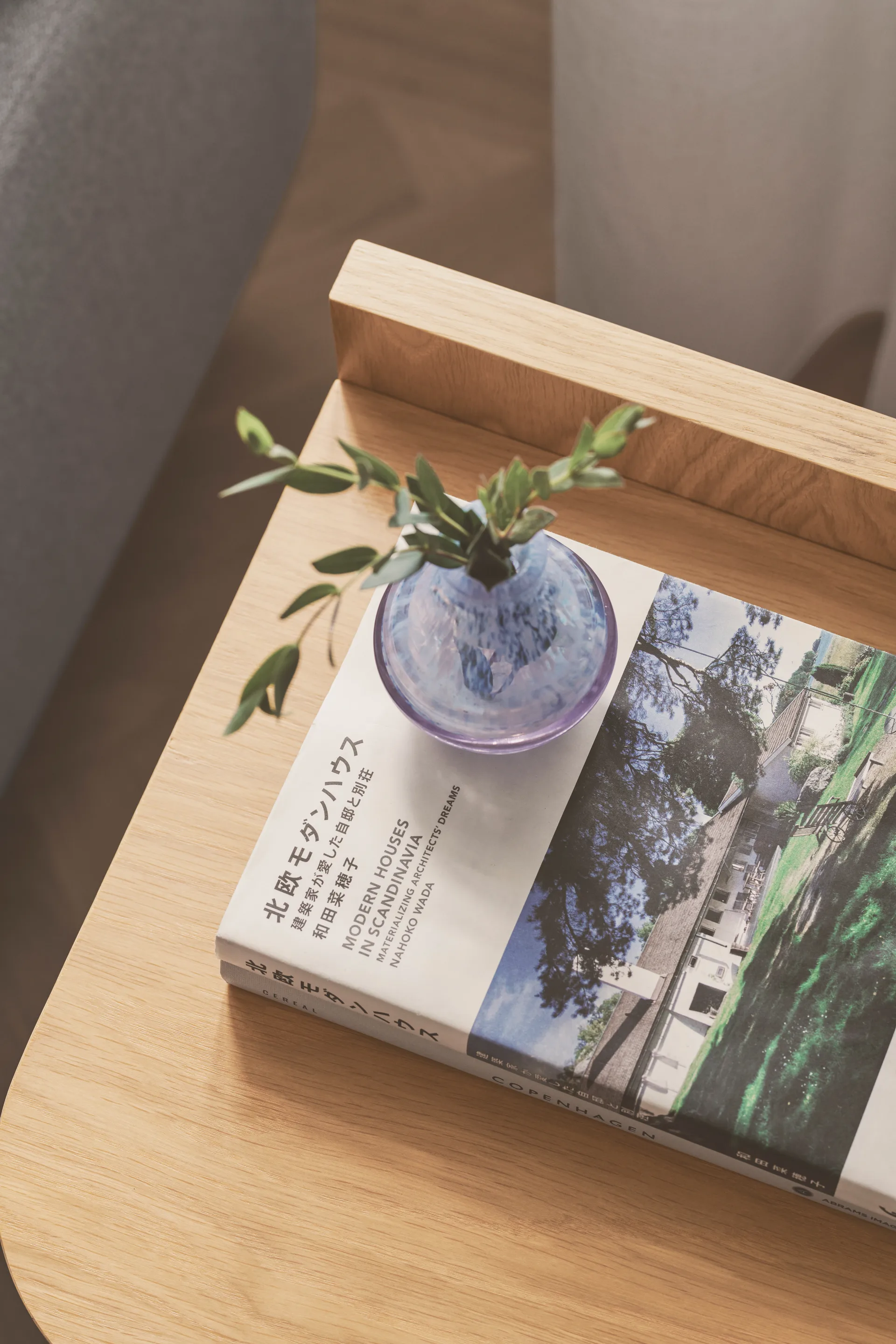 Ismo sivupöytä, Tammi Gejst