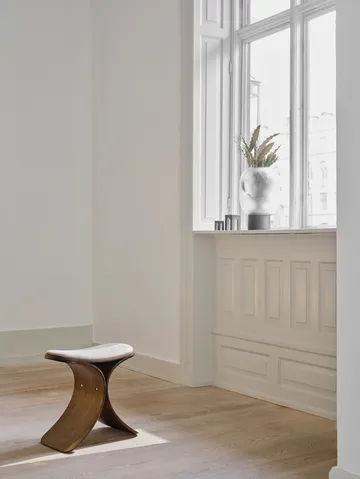 Luno jakkara 48×28×72 cm - Tumma tammi–tumma beige tekstiili - Gejst