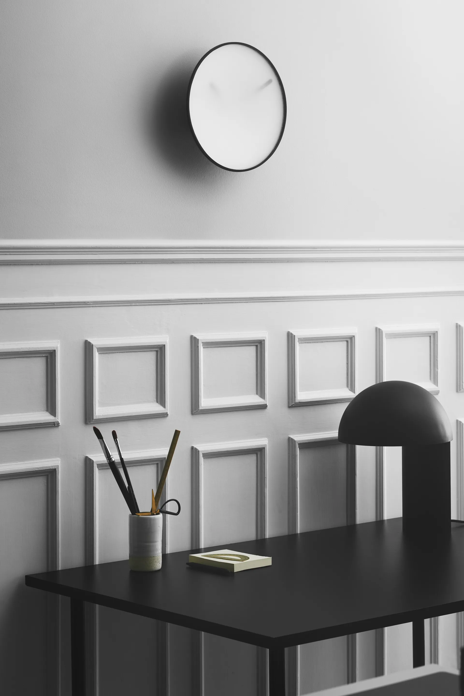 Moment seinäkello Ø 30 cm, Valkoinen Gejst