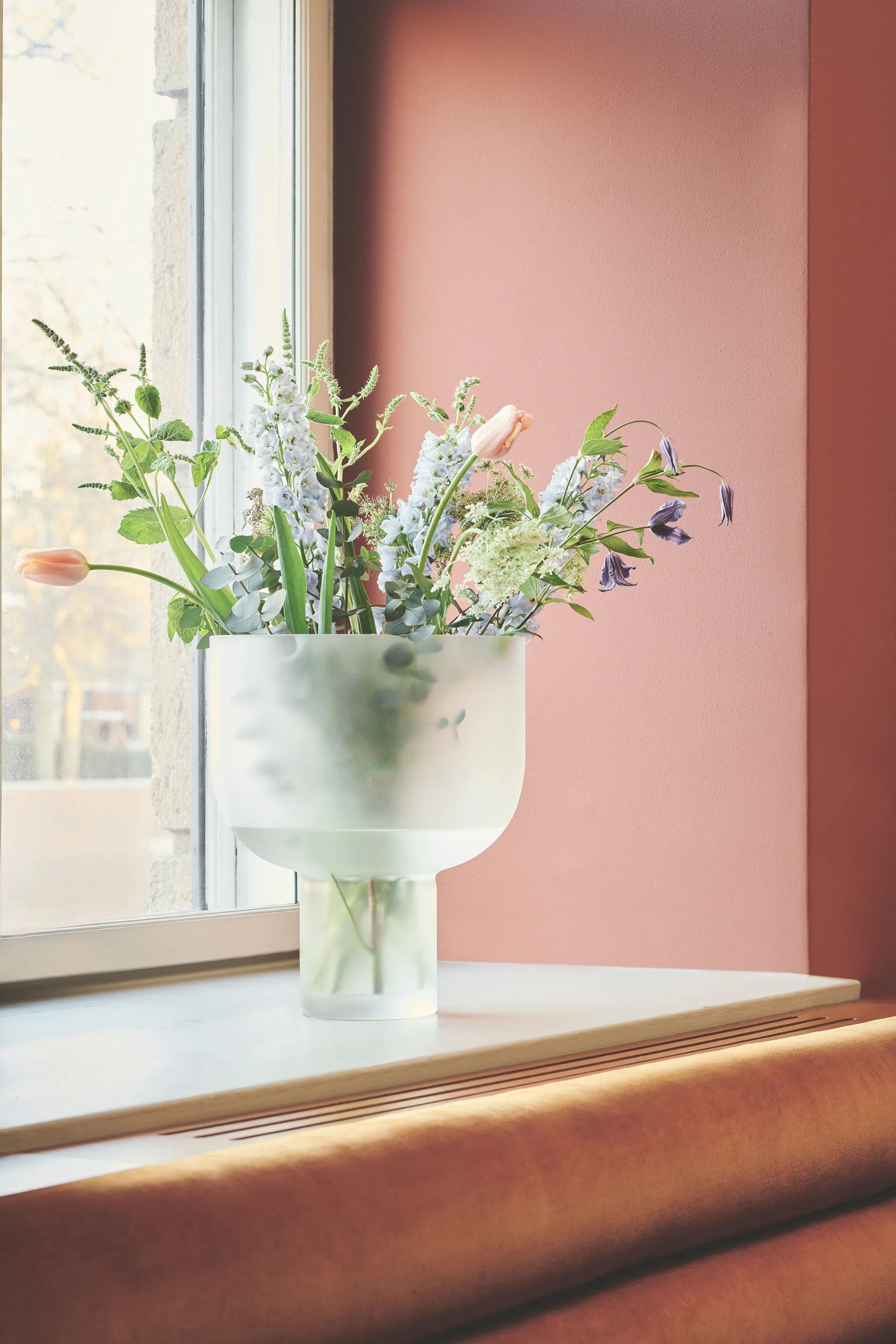 Nebl maljakko large, Frosted Gejst