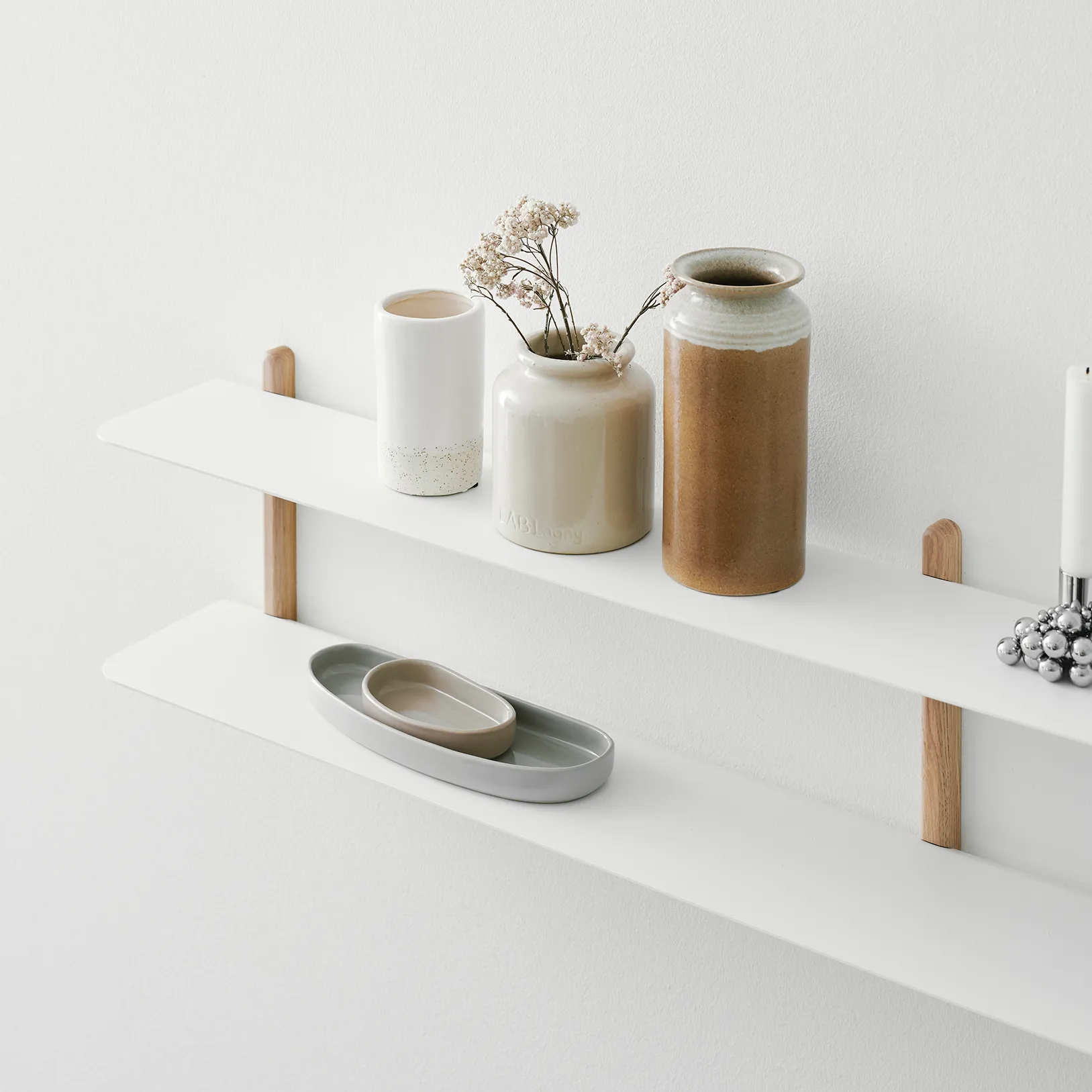 Nivo hylly C, Vaalea tammi-valkoinen Gejst