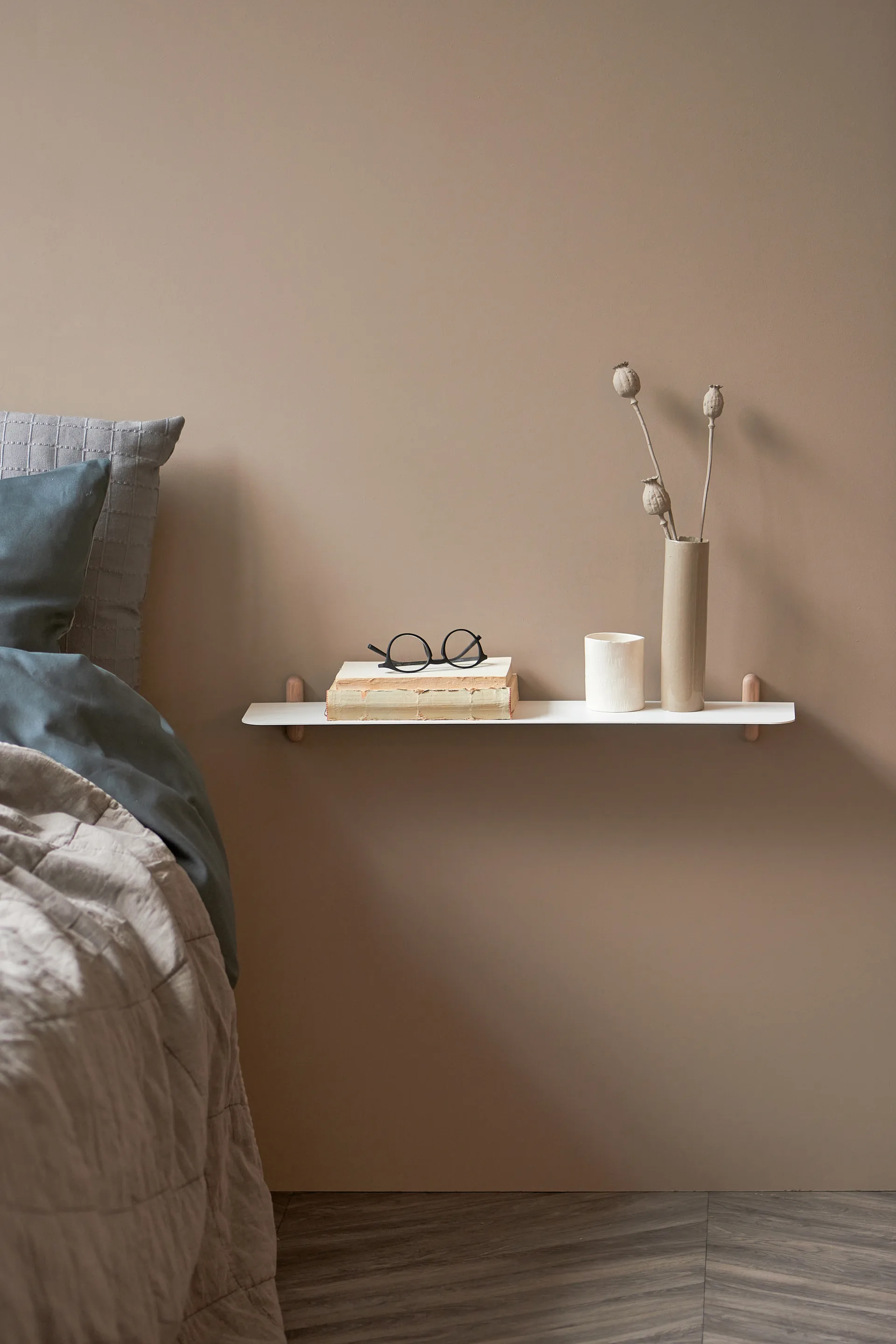 Nivo hylly G, Vaalea tammi-valkoinen Gejst