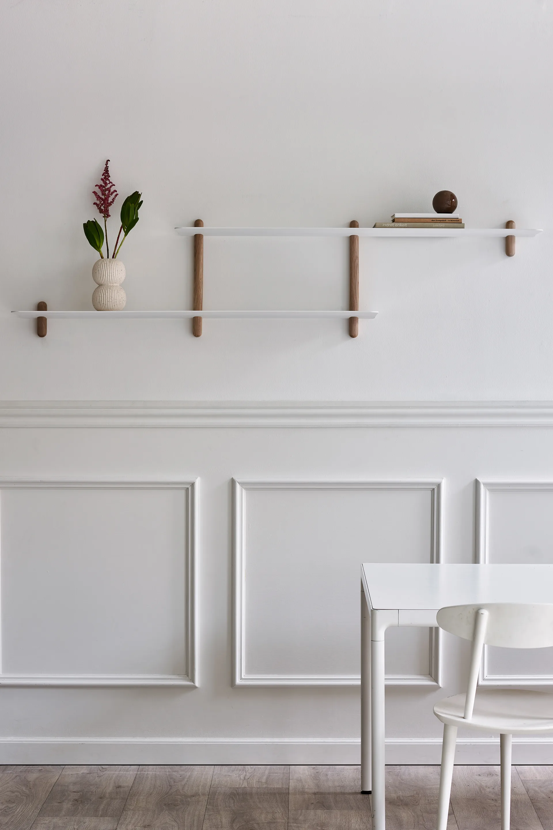 Nivo hylly H large, Vaalea tammi-valkoinen Gejst