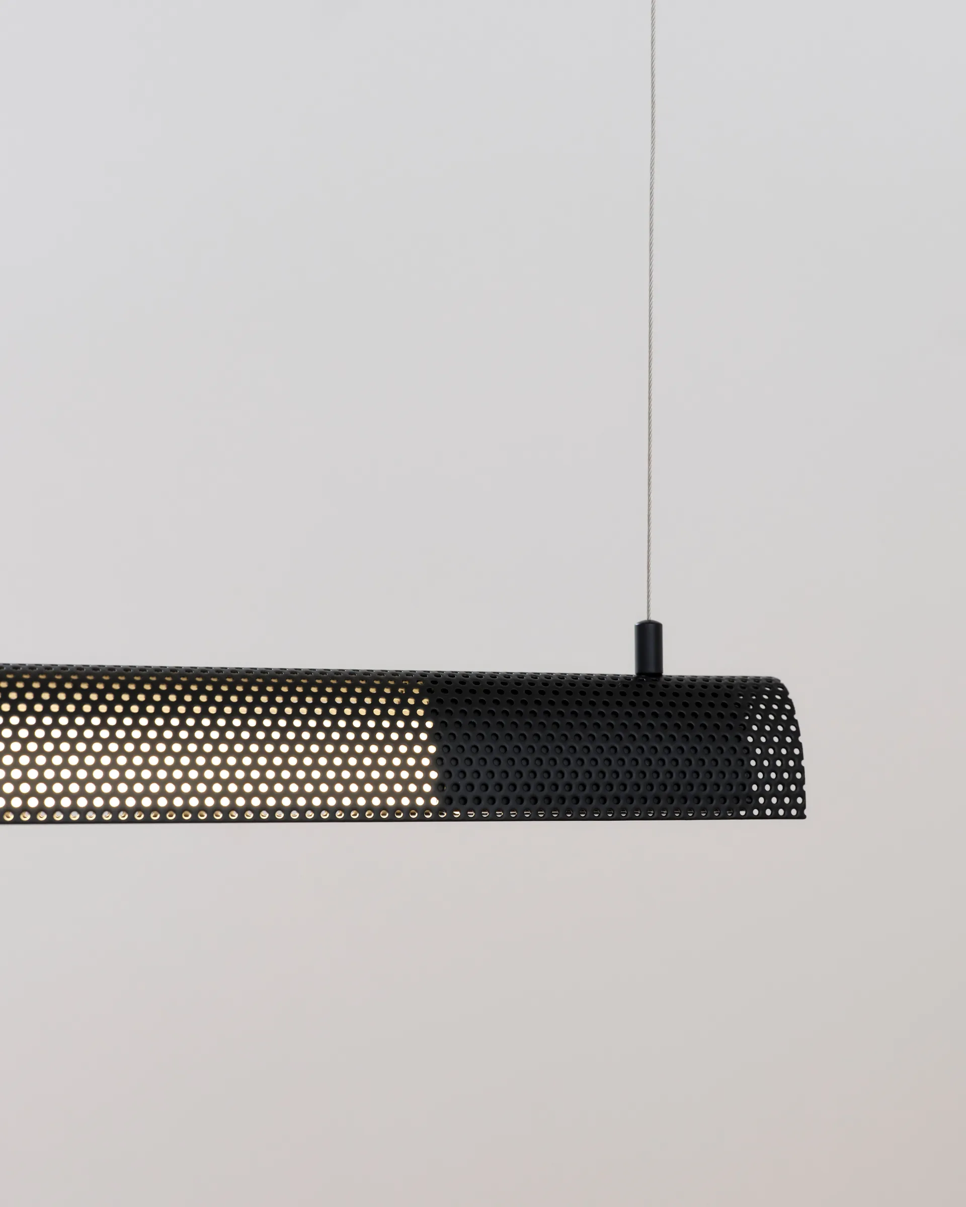 Radent-riippuvalaisin long 135 cm, Valkoinen Gejst