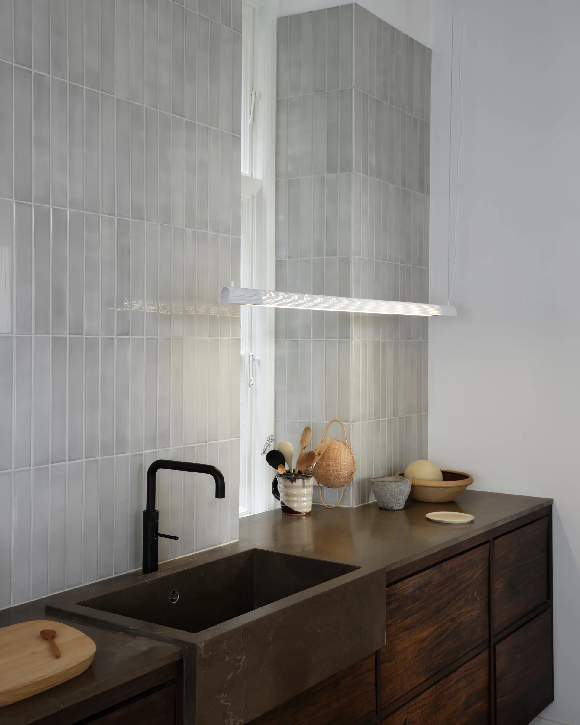 Radent-riippuvalaisin long 135 cm, Valkoinen Gejst