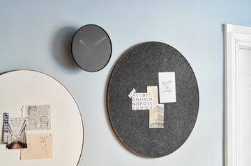 Retell pinboard ilmoitustaulu Ø 80 cm - Musta-messinki - Gejst