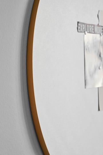 Retell pinboard ilmoitustaulu Ø 80 cm - Valkoinen-messinki - Gejst