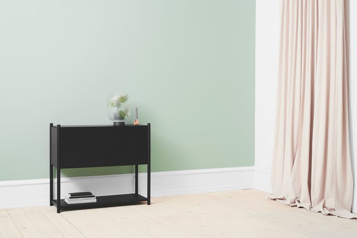 Sceene bookcase C, Mustaksi petsattu tammi Gejst