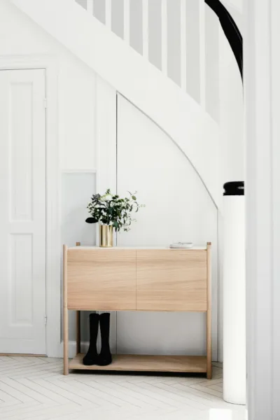 Sceene bookcase C, Vaalea tammi Gejst