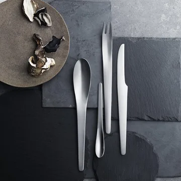 Arne Jacobsen -aterinsetti - 24 osaa - Georg Jensen